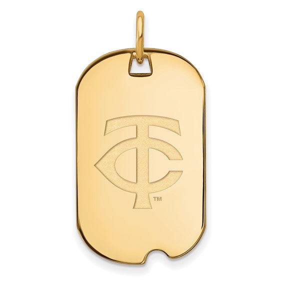Show your Minnesota Twins pride with this SS Gold-plated MLB Small Dog Tag Pendant, featuring "TC" engraved in a stylish font and a top loop for easy attachment to your chain.