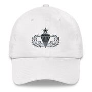A white Senior Parachutist Division Hat with the logo on the front.  The hat has a curved visor and an adjustable strap at the back.