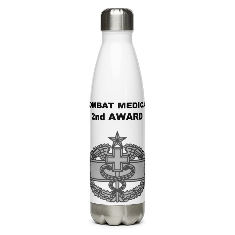 Designed with the Combat Medical 2nd Award logo of the US Army, this water bottle is the perfect addition for today's soldier