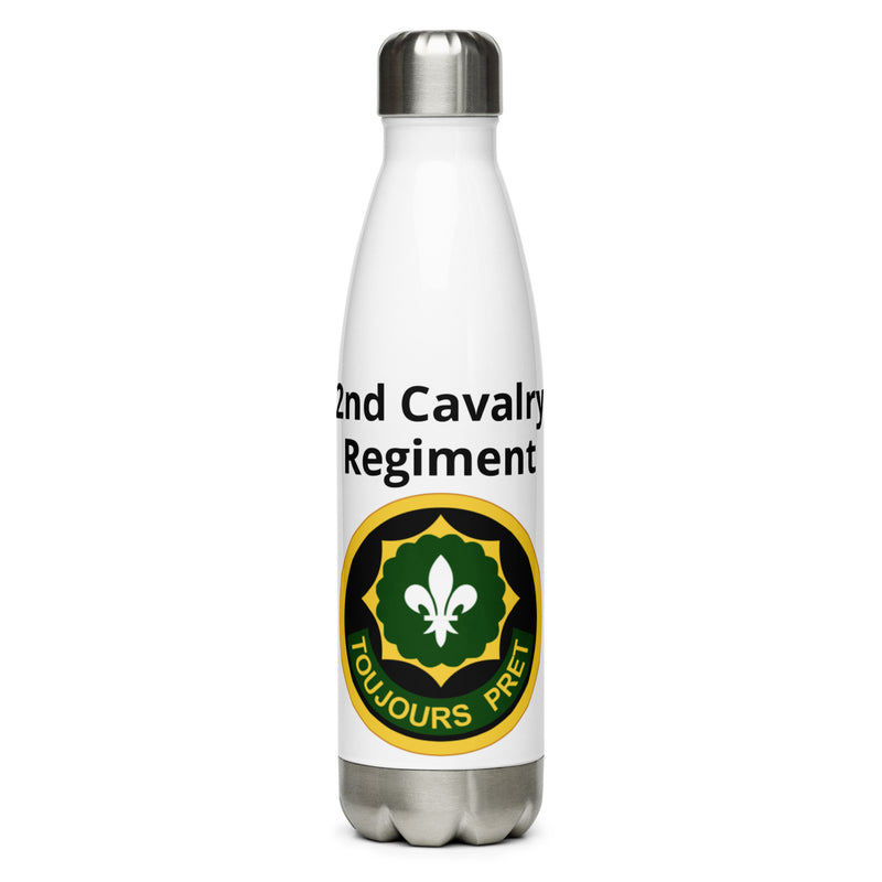 Designed with the 2nd Cavalry Regiment logo of the US Army, this water bottle is the perfect addition for today's soldier